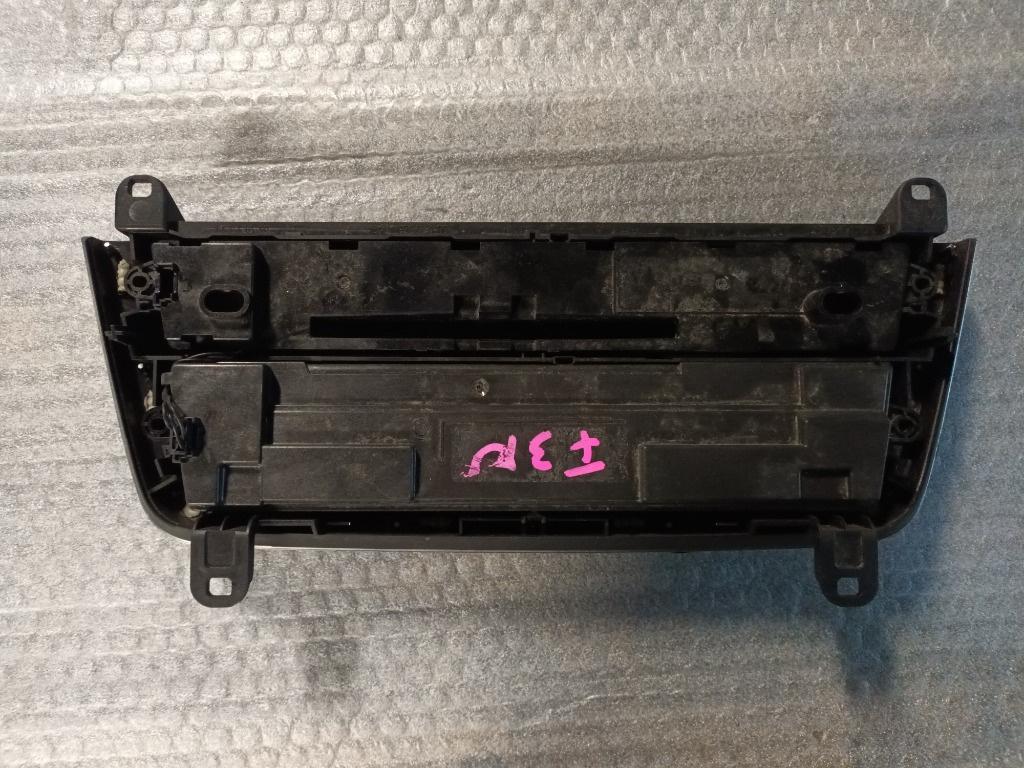 Panou clima bmw f30 f31, seria 3, cu incalzire scaune