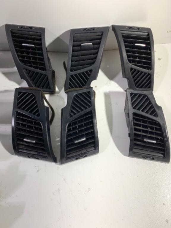 Grile aerisire bmw e90/91 e60/61 e87/82/81 x5, seria 1/3/5