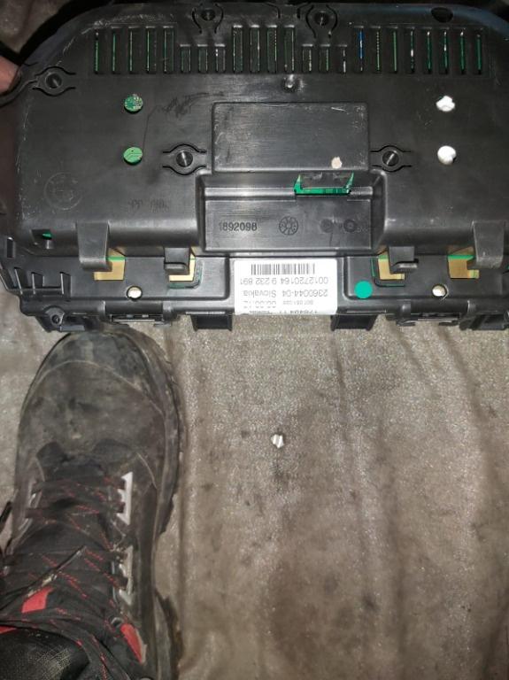 Ceasuri bord bmw f20 f21 9232891