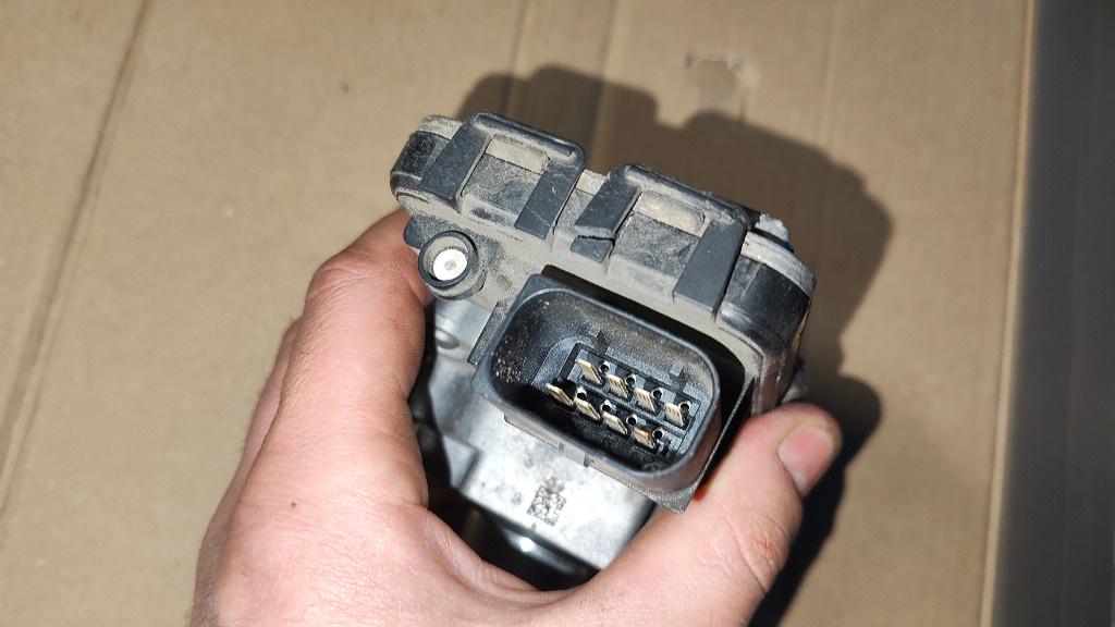 MOTORAS CUTIE TRANSFER BMW 27608643153 8643153 15054F1652 A2C73522106 7649785 27607649785