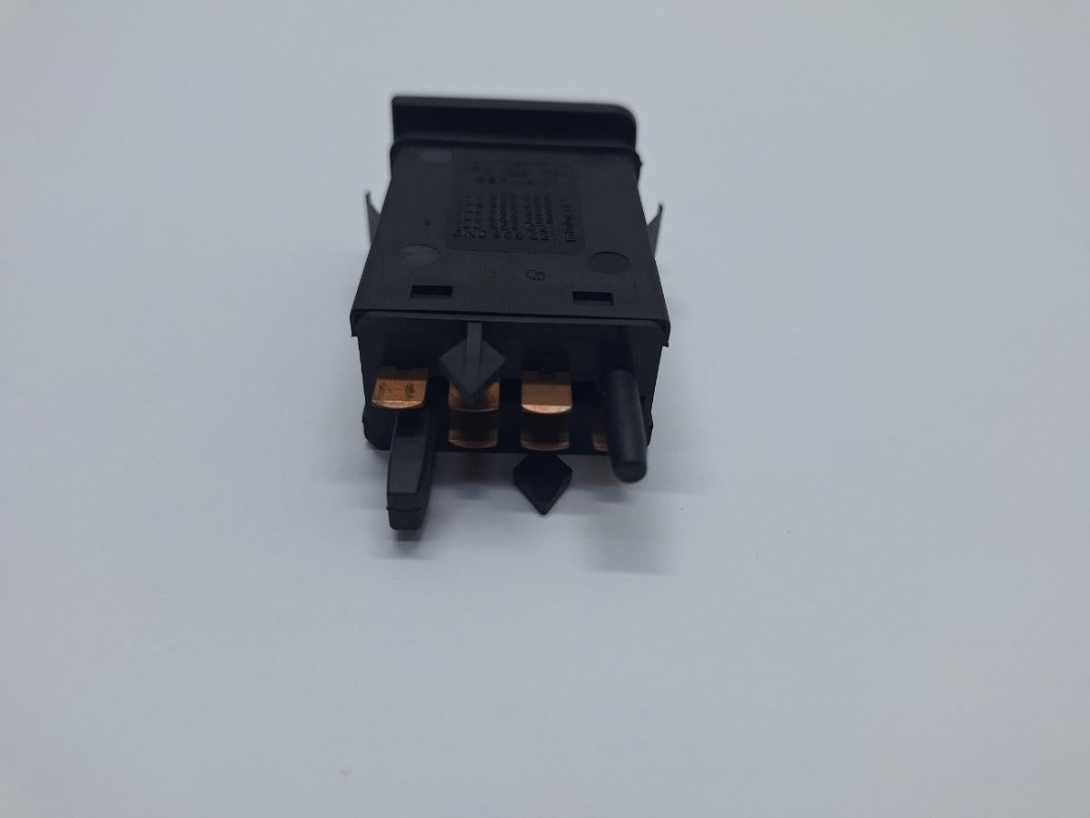 Comutator dezaburire luneta VOLKSWAGEN GOLF IV 1J1 1997 - 2007 1.9 TDI ATD, AXR 1J0959621E