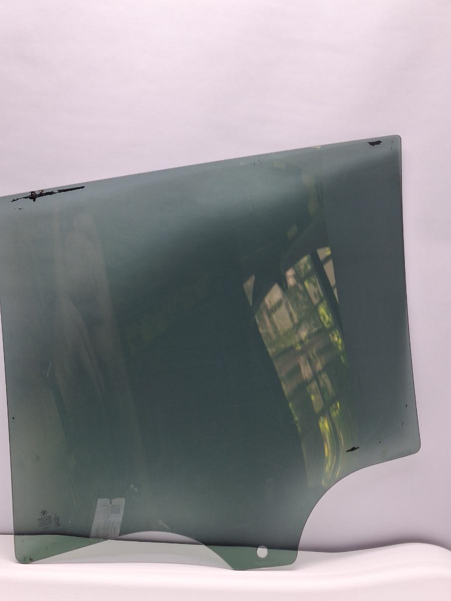 Geam portiera dreapta spate BMW X5 II E70 2006 - 2013 3.0 d M57 D30 (306D3) SAINT-GOBAIN 43R-004553