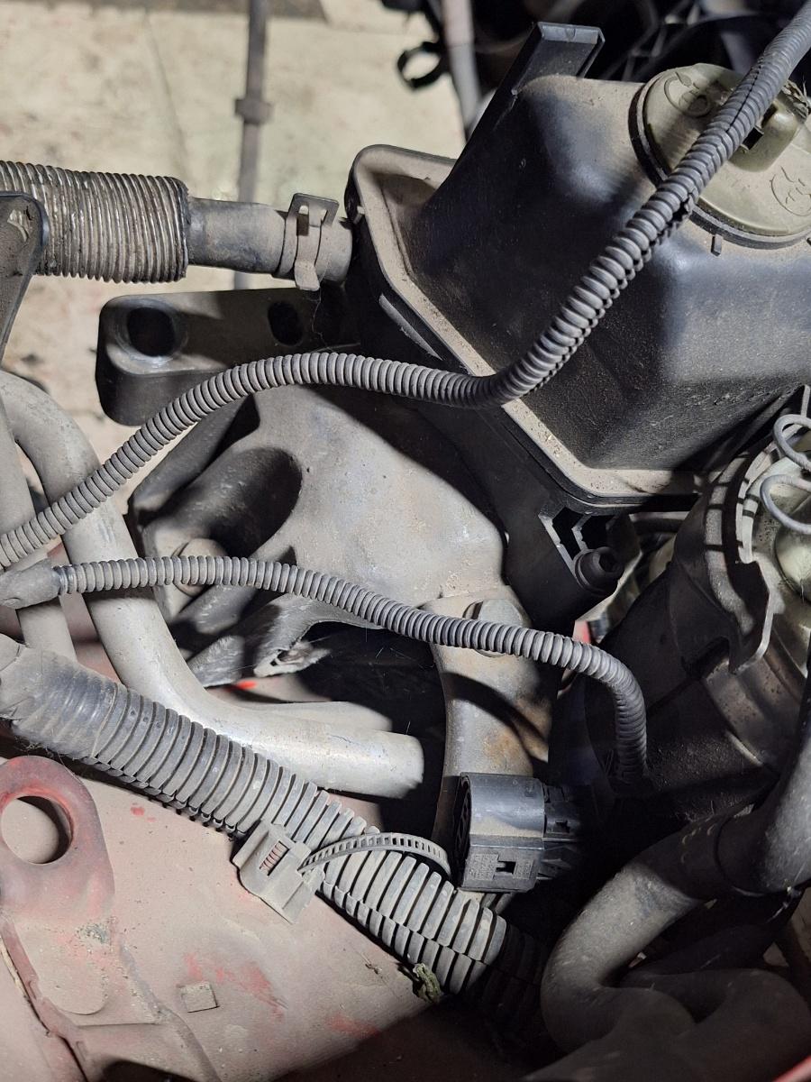 Suport tampon motor dreapta AUDI A3 8L1 2001 1.9 TDI ASZ 96KW|130HP 2001