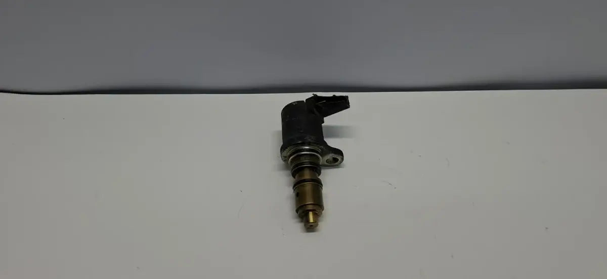 Supapa compresor ac VOLKSWAGEN TOURAN 1T1, 1T2 2003 - 2010 2.0 TDI 16V BKD 1K0820803G