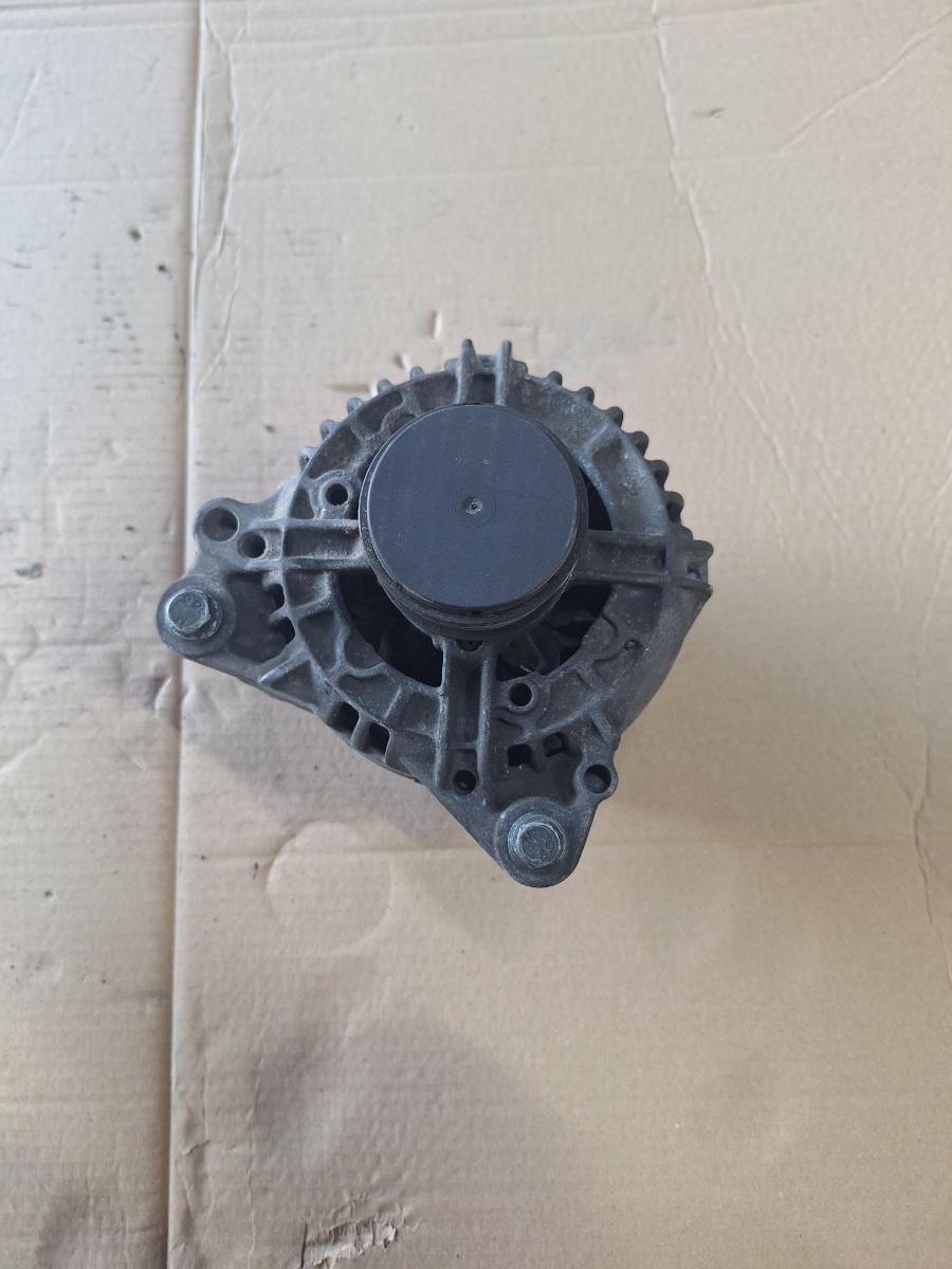 Alternator 120 A AUDI A3 8L1 1996 - 2006 1.9 TDI ASZ BOSCH 0124515010 028903028E