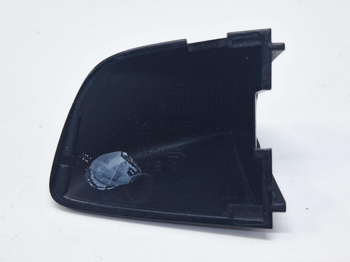 Capac maner portiera spate dreapta VOLKSWAGEN GOLF VI 5K1 2008 - 2013 2.0 TDI CBDC, CLCA 1K8837880