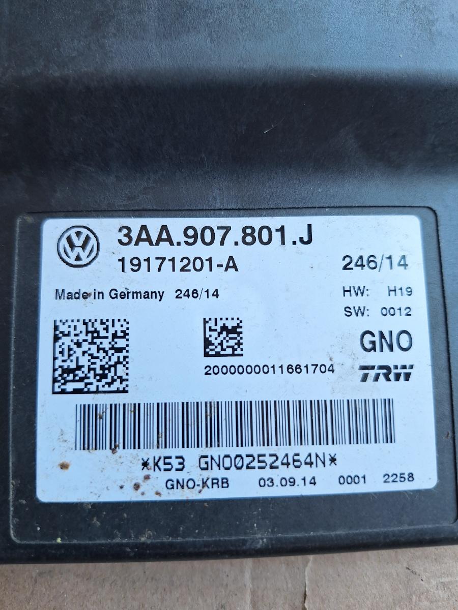 Modul/unitate de control sistem de franare VOLKSWAGEN PASSAT 365 2010 - 2014 2.0 TDi BlueMotion CFFB 3AA907801J