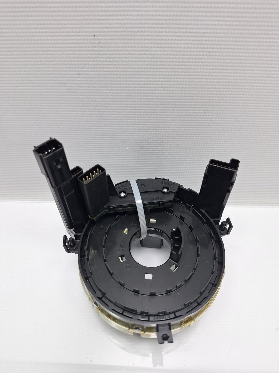 Spirala airbag AUDI A6/S6 III Saloon 4F2, C6 2004 - 2011, AUDI A6 III Allroad 4FH, C6 2006 - 2011 2.7 TDI quattro CANC 4f0910549 4E0953541A