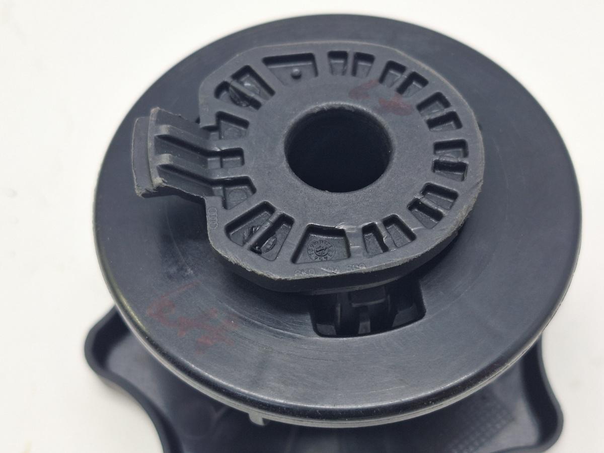 Ornament roata de rezerva AUDI A4 IV 8K2, B8 2007 - 2015 2.0 TDI CAGB, CJCB, CSUB VAG 8K0803899