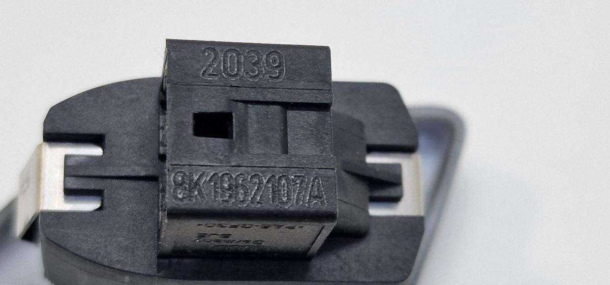 Buton blocare portiere AUDI A4 IV Avant 8K5, B8 2007 - 2015 2.0 TDI CJCD, CMFB, CSUA 8K1962107A