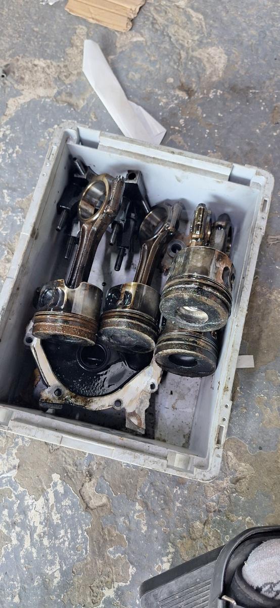 Alte piese pentru motor VOLKSWAGEN SHARAN 7M8, 7M9, 7M6 1995 - 2010 2.0 TDI BRT BRT