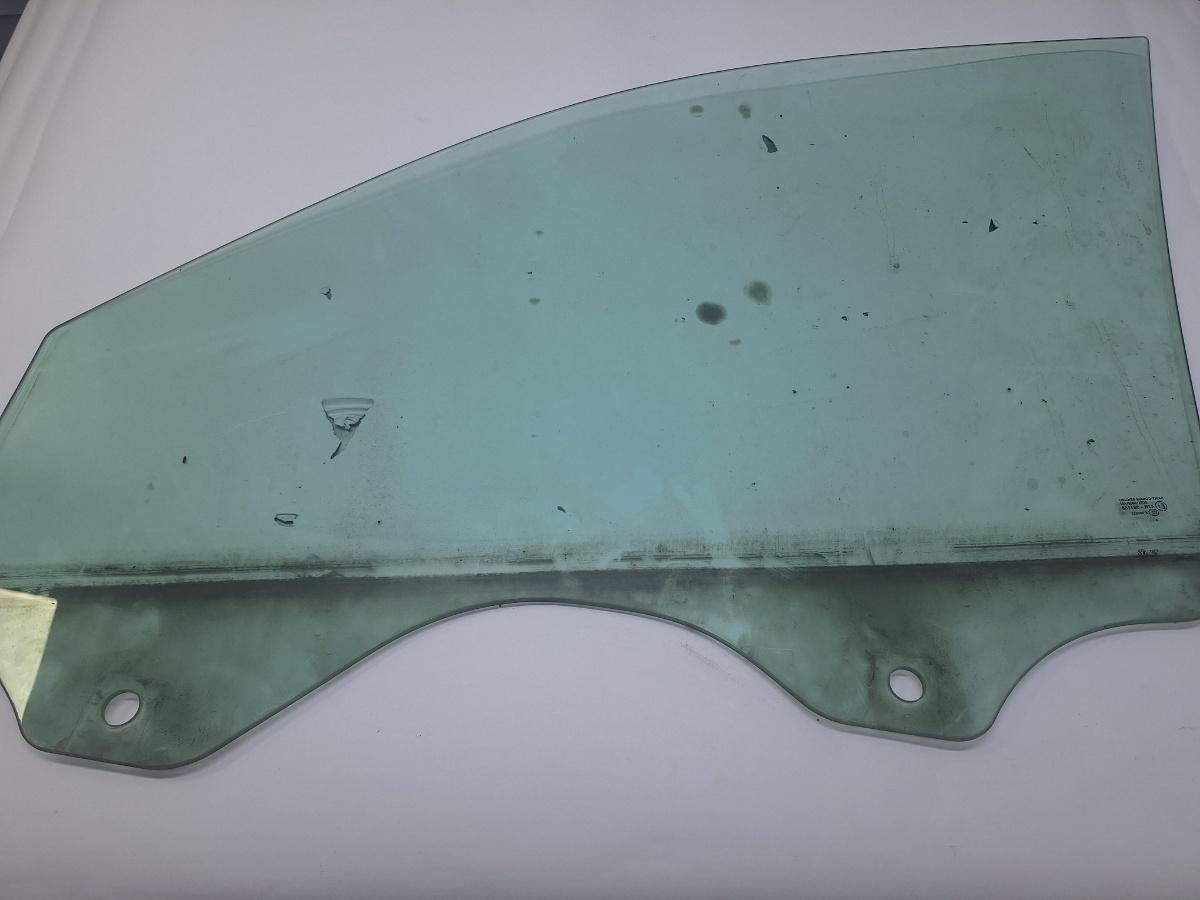 Geam portiera dreapta fata VOLKSWAGEN TOUAREG 7LA, 7L6, 7L7 2002 - 2013 3.0 V6 TDI BKS, CATA SAINT-GOBAIN 43R-001168 7L0845202F