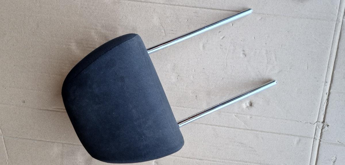 Tetiera scaun fata stanga SEAT CORDOBA III 6L2 2002 - 2009 1.4 16V BBY, BKY 6L0881921C