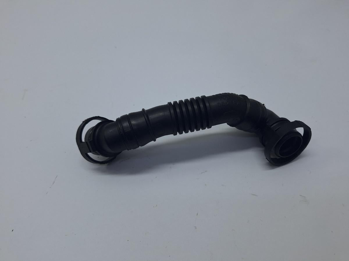 Furtun/conducta de aerisire VOLKSWAGEN CADDY III Estate 2KB, 2KJ, 2CB, 2CJ 2004 - 2015 1.9 TDI BJB, BLS 03G103493D
