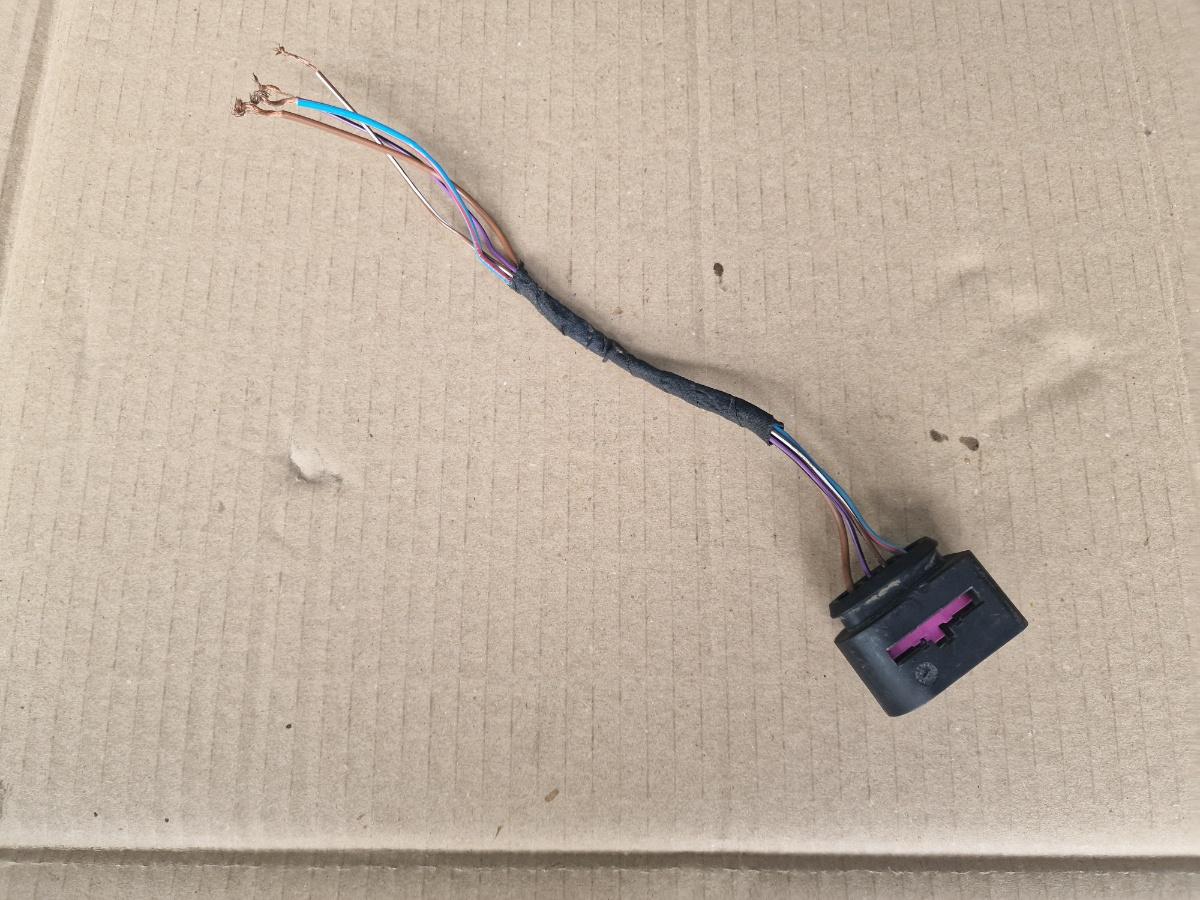 Mufa Conector pompa rezervor VOLKSWAGEN JETTA VI 162/163 2010 - 2018 2.0 TDI CLCA, CUUA 1J0919231
