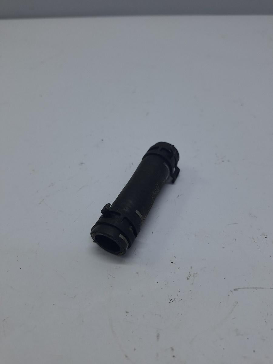 Furtun apa VOLKSWAGEN JETTA VI 162/163 2010 - 2018 2.0 TDI CLCA, CUUA VAG 04L121101A