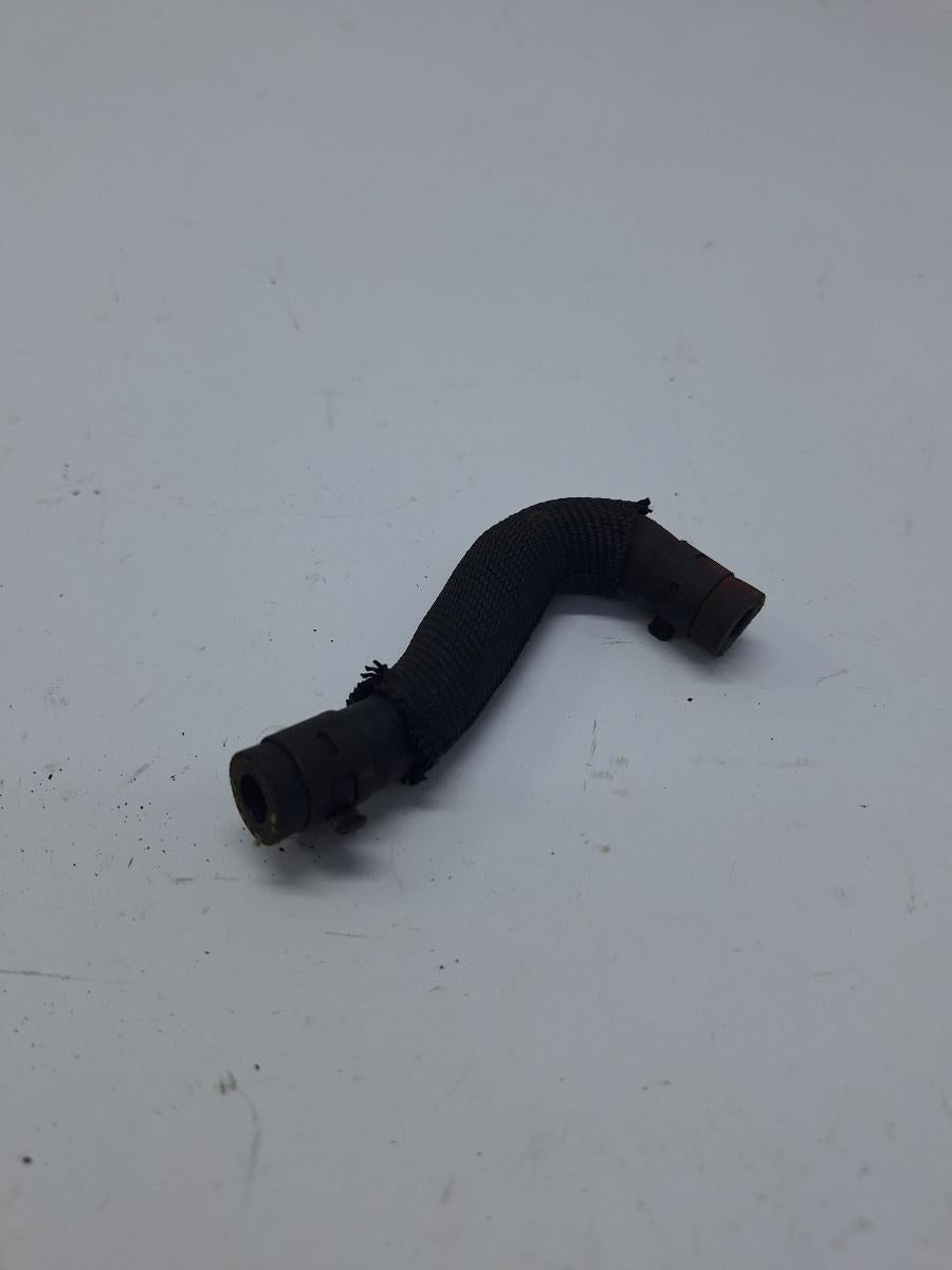 Furtun apa VOLKSWAGEN JETTA VI 162/163 2010 - 2018 2.0 TDI CLCA, CUUA 04L121030KA