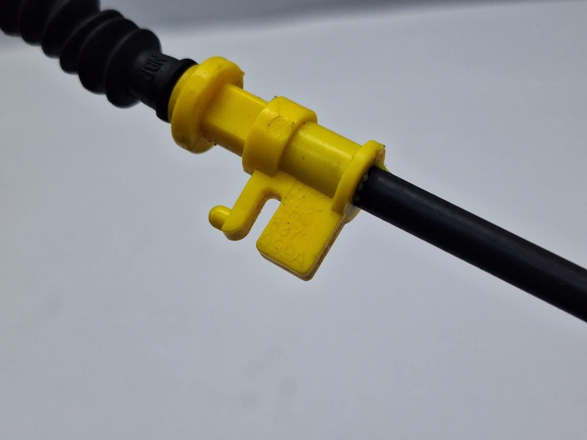 Cablu portiera fata AUDI A4 IV Avant 8K5, B8 2007 - 2015 2.0 TDI CAGA, CJCA, CMEA, CMFA VAG 4H0837099A