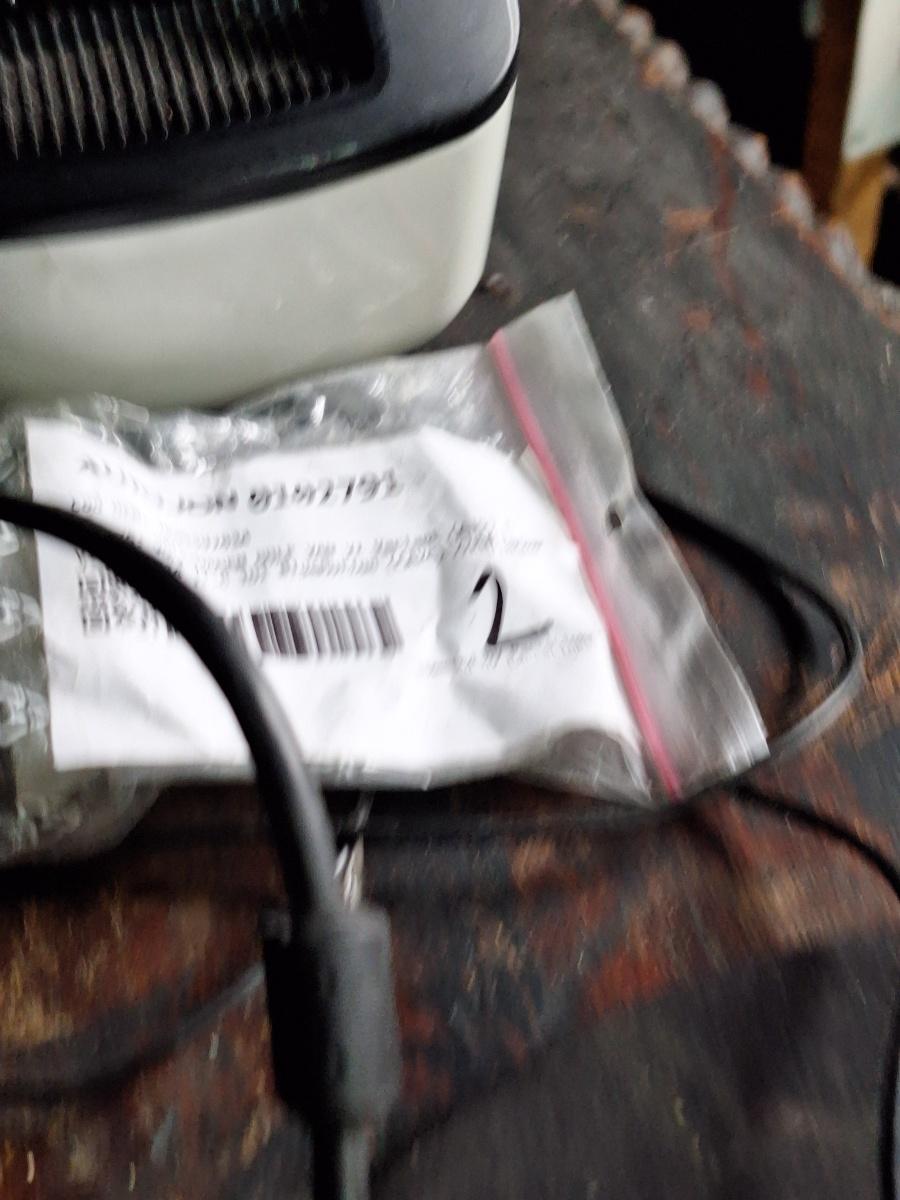 Fuzeta dreapta spate VOLKSWAGEN POLO 9N_ 2001 - 2012 1.2 12V AZQ, BME 0102791