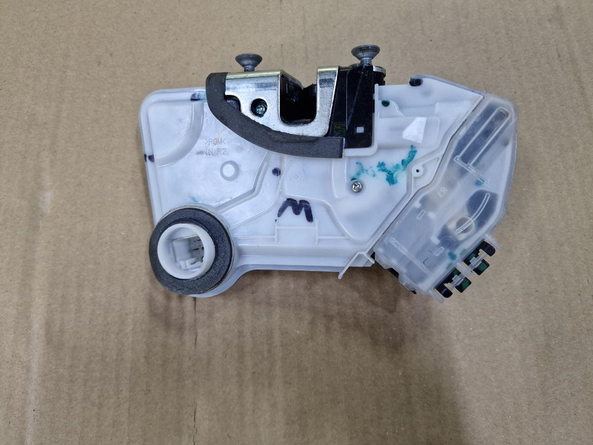 Broasca usa dreapta fata TOYOTA COROLLA _E21_ 2018 -> 1.8 Hybrid 2ZR-FXE 6903502020