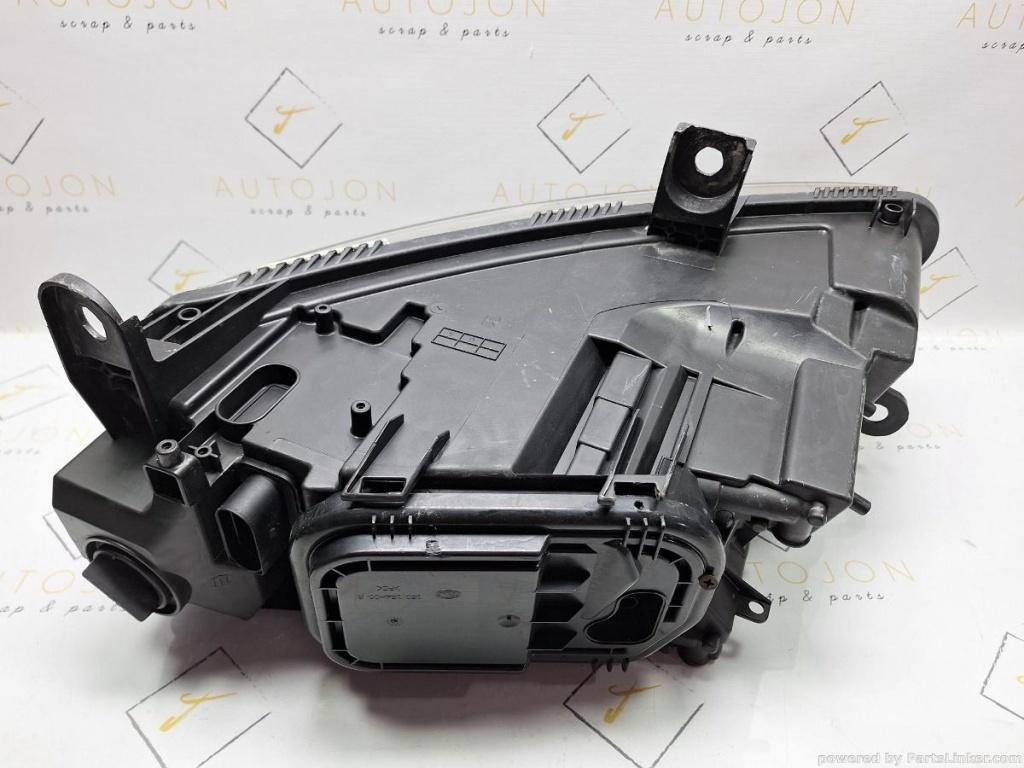 Far halogen dreapta AUDI A6 III Avant 4F5, C6 2005 - 2011 2.0 TDI BLB, BRE 4F0941004C