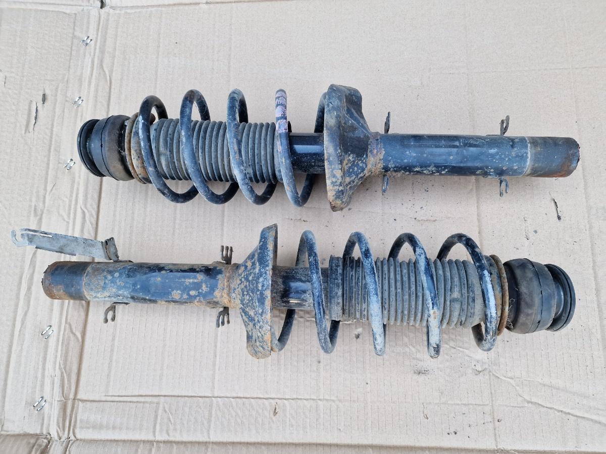 Set arcuri si amortizoare (fata si spate) VOLKSWAGEN GOLF IV Variant 1J5 1999 - 2006 1.9 TDI ATD, AXR