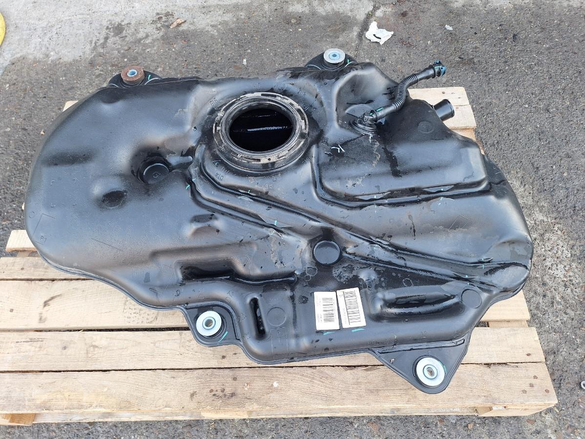 Rezervor combustibil TOYOTA COROLLA _E21_ 2018 -> 1.8 Hybrid 2ZR-FXE 77100F4100