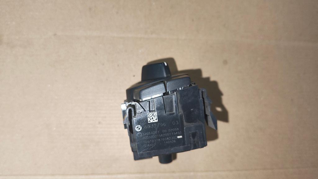Bloc lumini bmw e81 e87 e82 e88 e90 e91e92 e93 x1 e84 seria 1 seria 3 x1 e84 61316932796 6932796