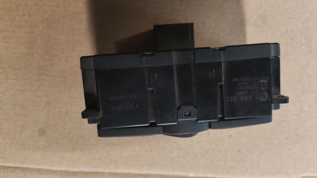 BLOC LUMINI BMW E60 E61 E70 E71 Seria 5 X5 X6 61319134725 9134725 3361010100 6988555 012350 33295101 007431