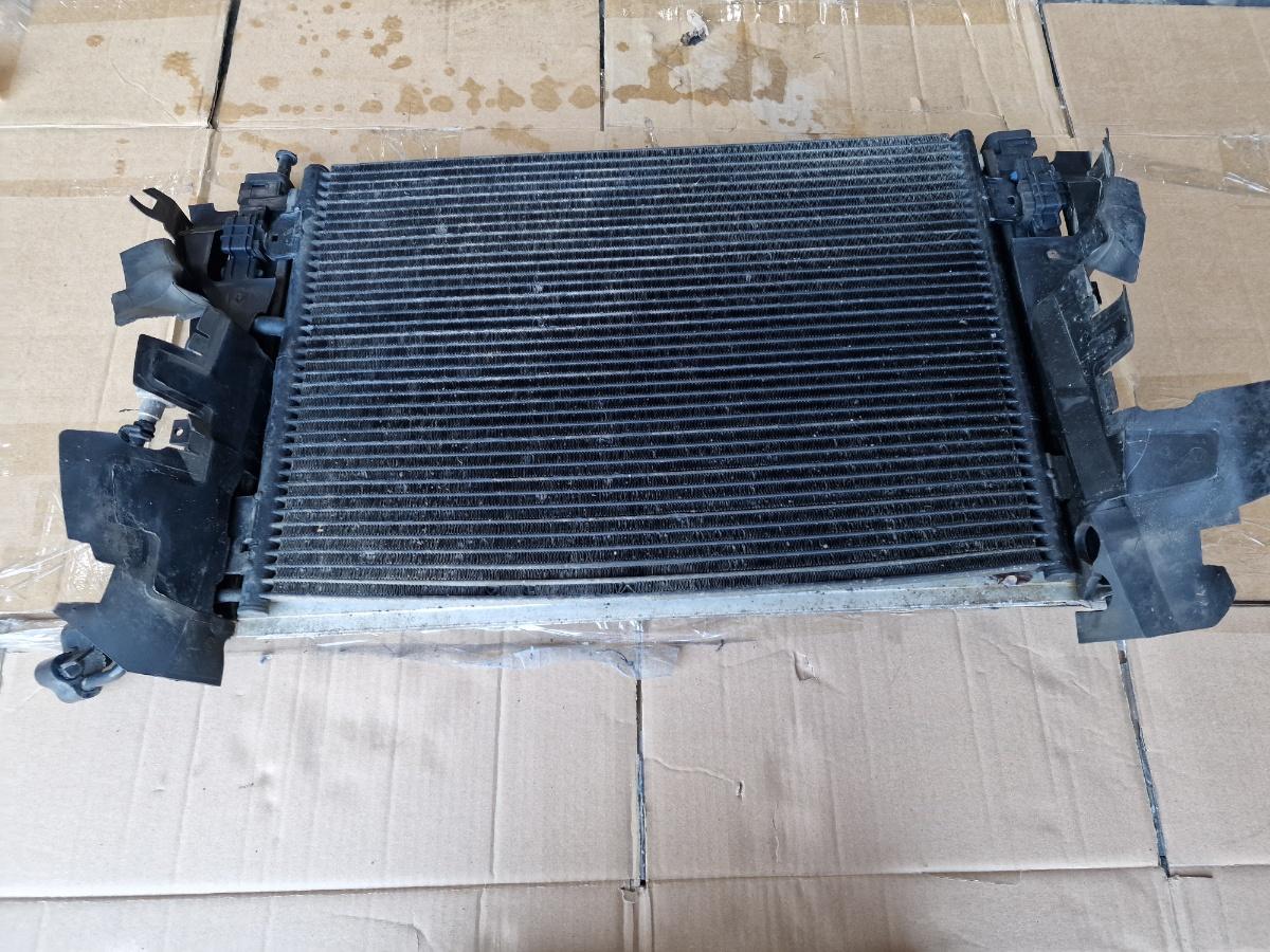 Radiatoare/ventilatoare VOLKSWAGEN PASSAT Variant 3B6 2000 - 2005 1.9 TDI AVF, AWX 8D0121251P