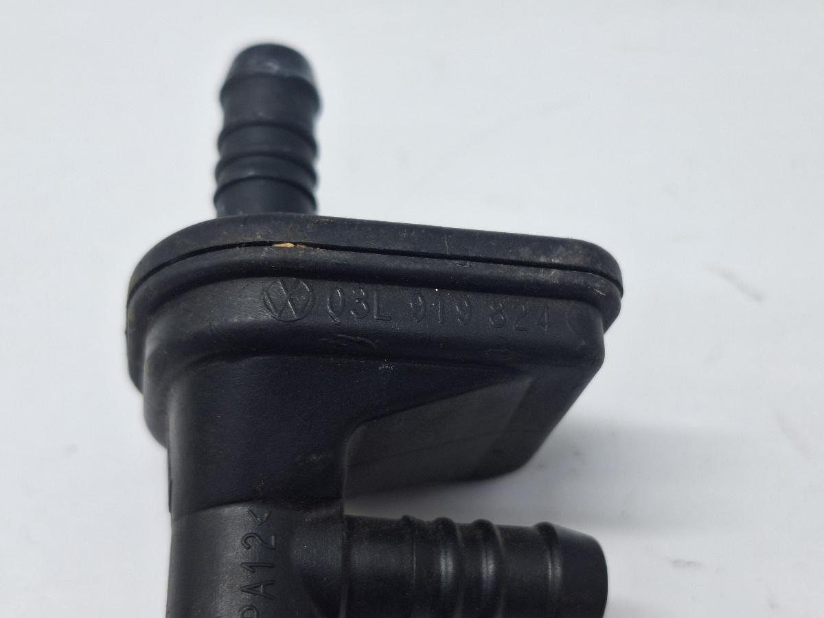 Senzor temperatura combustibil VOLKSWAGEN PASSAT Variant 3C5 2005 - 2011, VOLKSWAGEN TOURAN 1T3 2010 - 2015 2.0 TDI CFHC VAG 03L919824C
