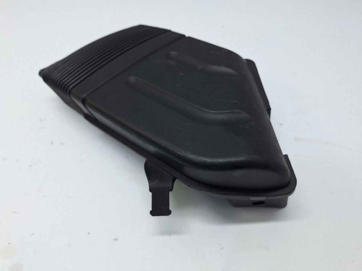 Furtun admisie aer AUDI A4 II 8E2, B6 2000 - 2005 1.9 TDI AVB, AUDI A4 III Avant 8ED, B7 2004 - 2008 1.9 TDI BKE, BRB 8E0129617D
