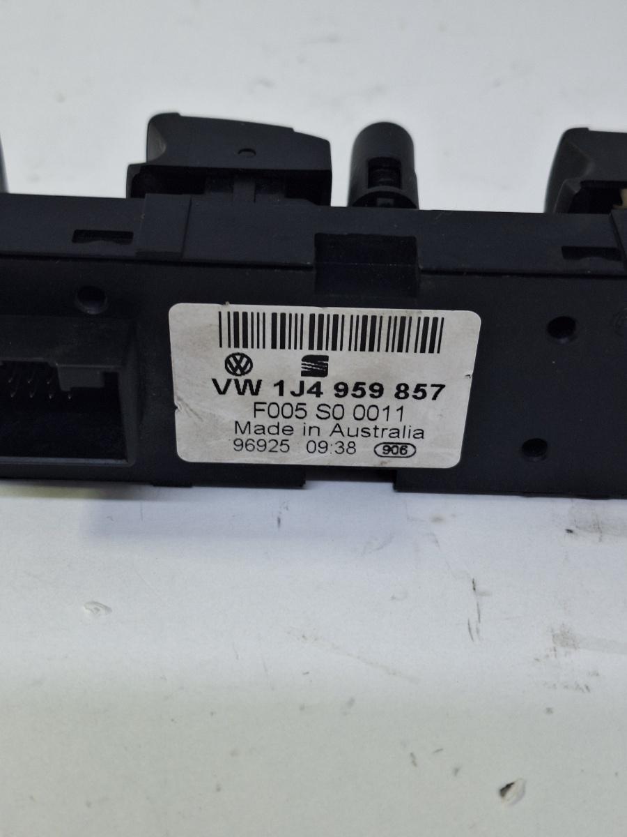 Butoane geamuri electrice stanga fata VOLKSWAGEN GOLF IV Variant 1J5 1999 - 2006 1.9 TDI AGR, ALH VAG 1J4959857