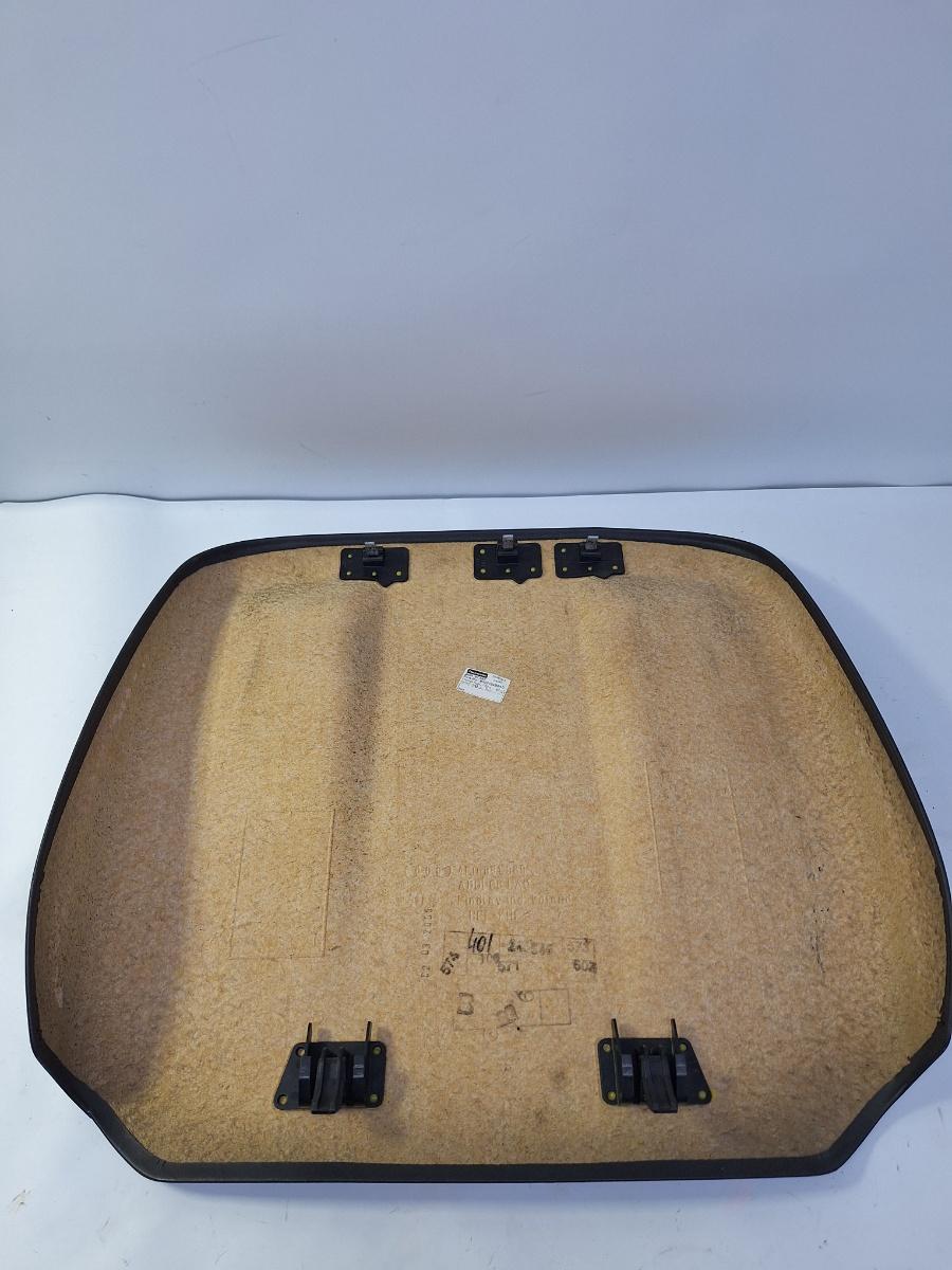 Ornament scaun stanga fata AUDI A4 III Avant 8ED, B7 2004 - 2008 1.9 TDI BKE, BRB 4F0881969A