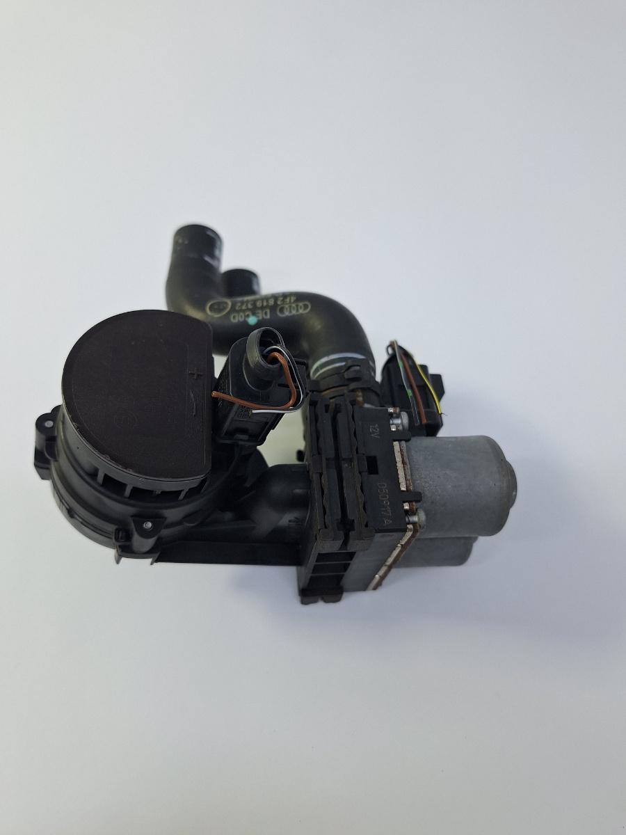 Pompa apa auxiliar AUDI A6 III Avant 4F5, C6 2005 - 2011 2.0 TDI BLB, BRE 0392023007