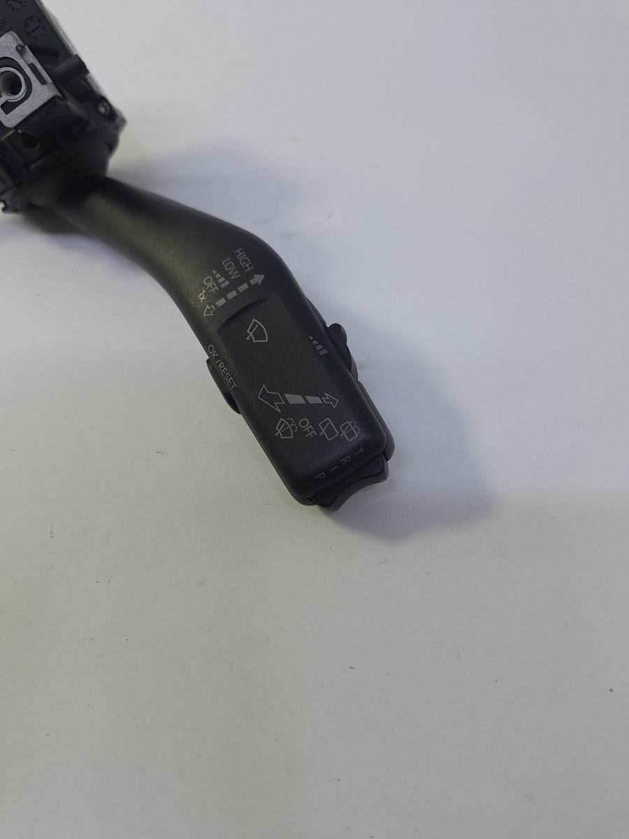 Maneta actionare stergatoare SKODA OCTAVIA 1Z3 2004 - 2013 2.0 TDI 16V BKD, CFHC, CLCB 1K0953519J