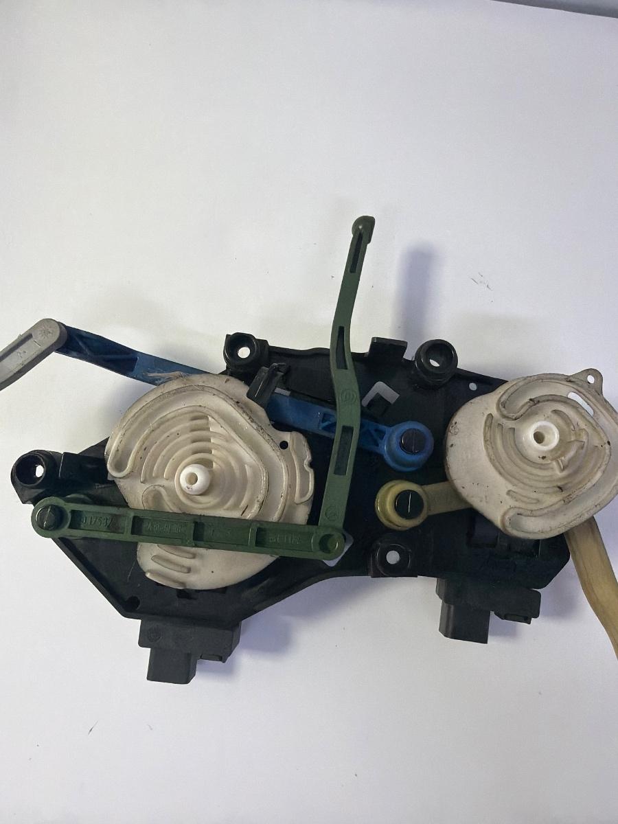 Comutator caldura aeroterma complet stanga AUDI Q5 8RB 2008 - 2015 SQ5 8K1819333D