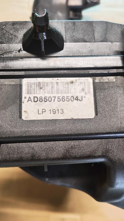 Carcasa filtru aer bmw f10 f11 f30 f31 f34 f07 f25 f12 f07 8507565 13718507565 13718573869 8573869 70528997