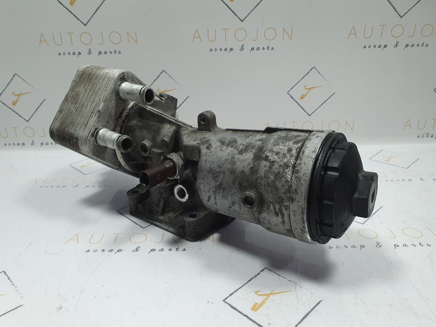 Carcasa filtru ulei cu termoflot Vokswagen Passat B6 (3C5) 2.0 TDI BKP 2007