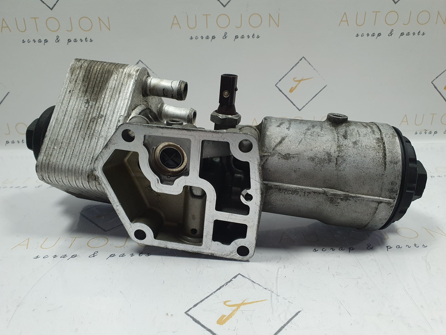 Carcasa filtru ulei cu termoflot Vokswagen Passat B6 (3C5) 2.0 TDI BKP 2007