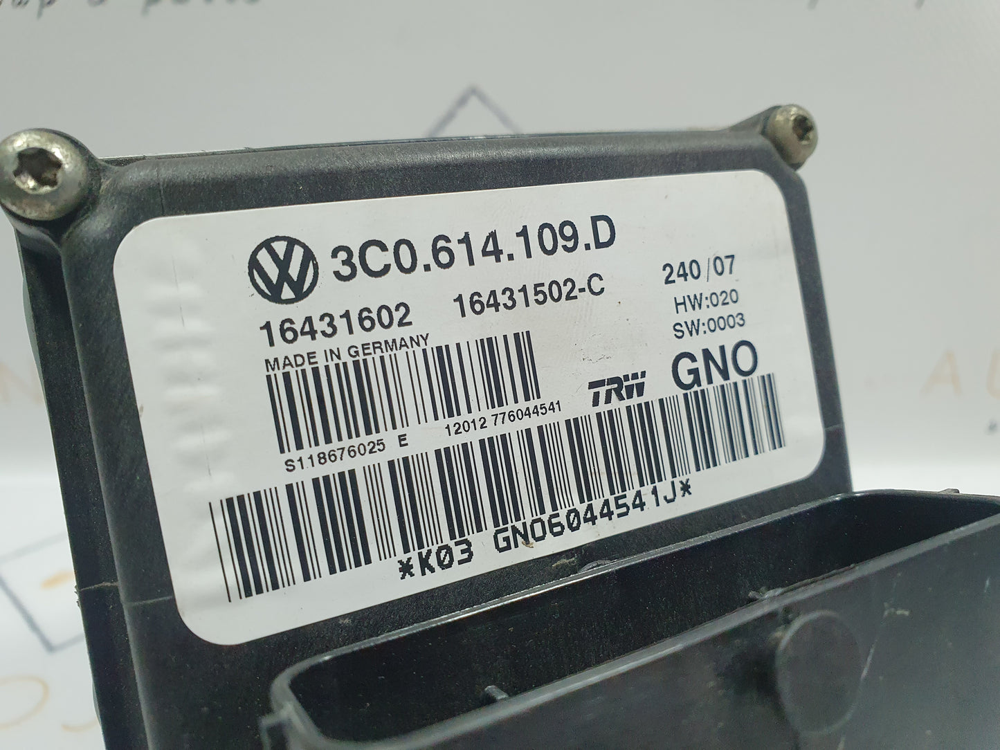Modul pompa ABS Volkswagen Passat B6 (3C5) Kombi 2.0 TDI BMP 2007