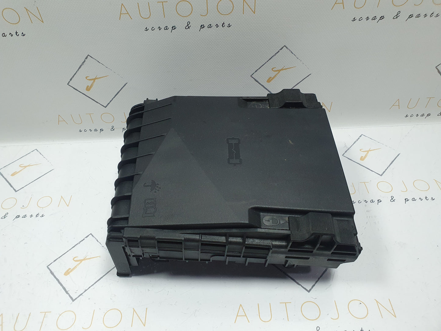 Panou sigurante motor Volkswagen Passat B6 (3C5) Kombi 2.0 TDI BMP 2007