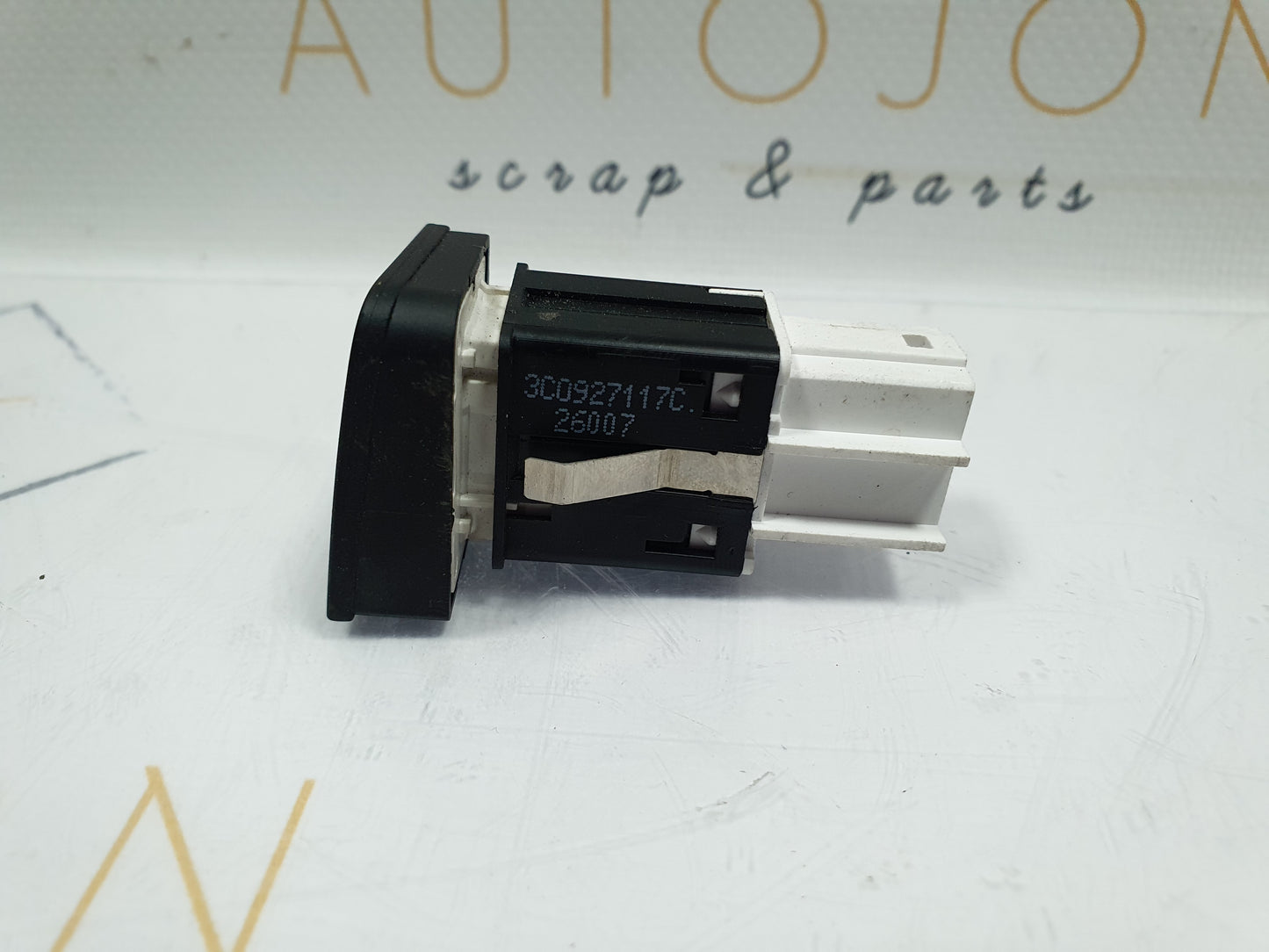 Buton ESP OFF Volkswagen Passat B6 (3C5) Kombi 2.0 TDI BMP 2007