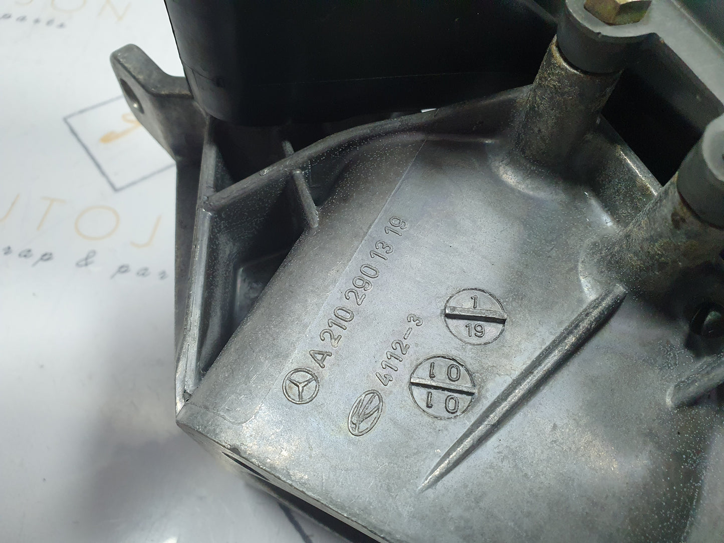 Pedalier Mercedes E Class (W210) 220 CDI OM611 2001