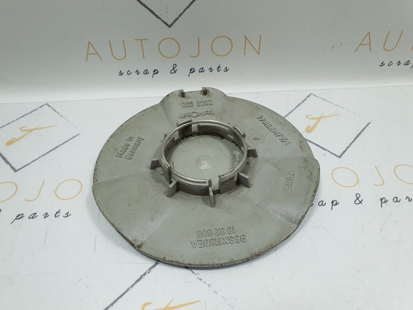 Capac janta aliaj Ford Focus (DAW, DBW) 1.6 16V 2000