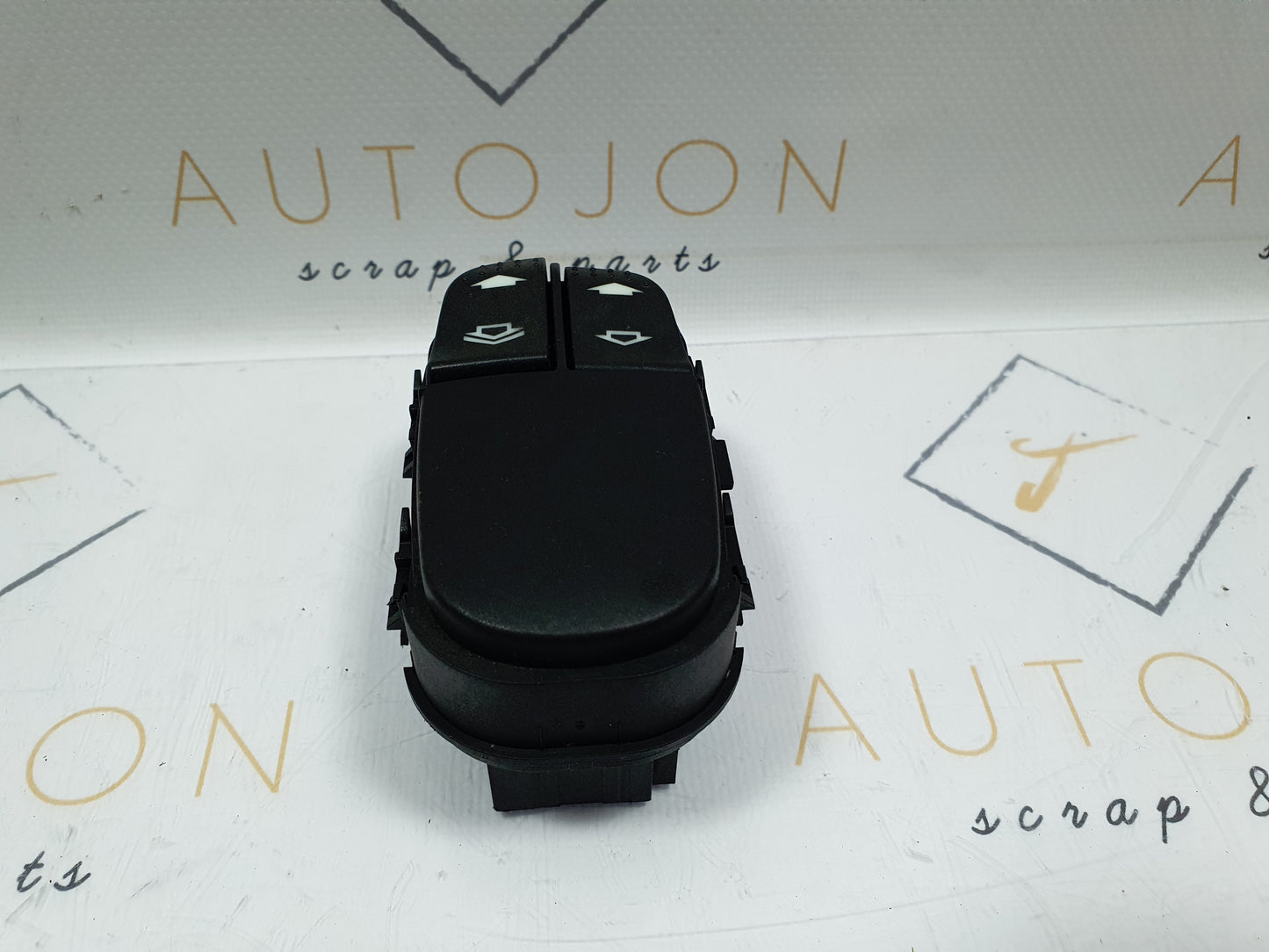 Butoane geamuri electrice Ford Focus (DAW, DBW) 1.6 16V 2000