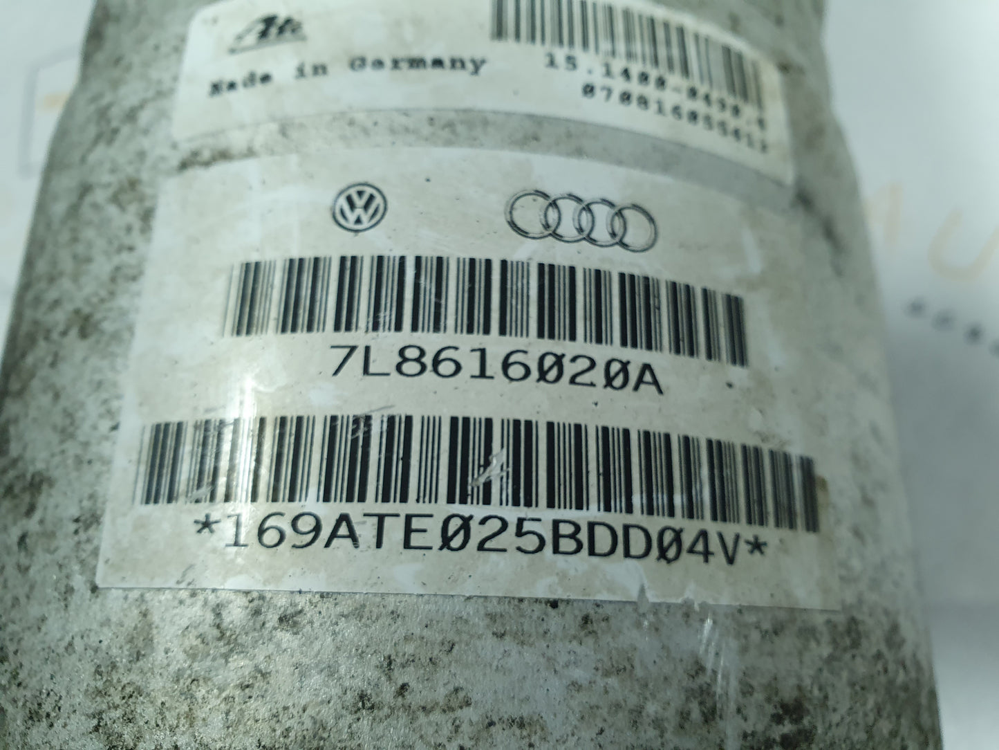 Perna aer dreapta spate Audi Q7 (4LB) 3.0 TDI 2008