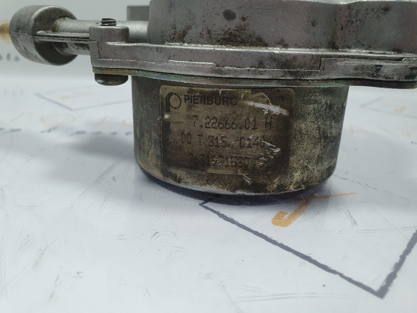 Pompa vacuum Peugeot 407 ESTATE (6CJ) 2.0 HDI 2004