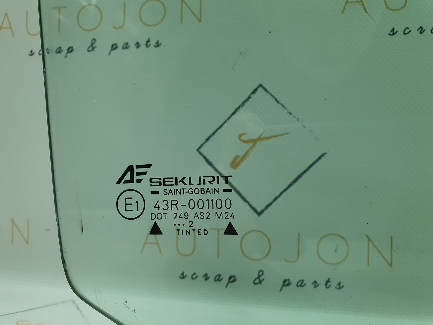 Geam fata dreapta Ford Galaxy (WGR) 1.9 TDI ASZ 2004