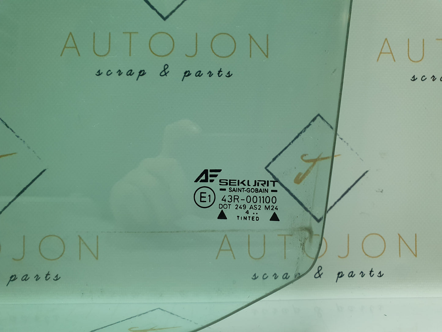 Geam fata stanga Ford Galaxy (WGR) 1.9 TDI ASZ 2004